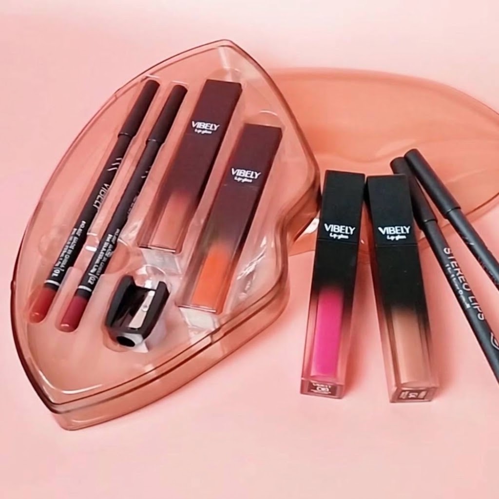 KISS - Coffret Maquillage Lèvres VIBELY, waterproof - Set Gloss et Crayons (2 Coffrets au Choix)
